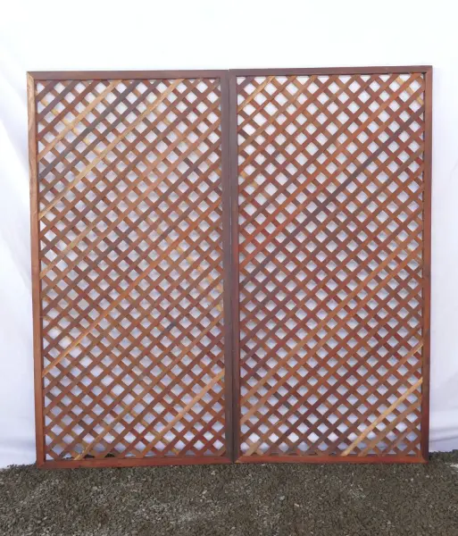 Product image 4 of the product “Garden Fence Lattice made from Hardwood Merbau 90 x 180cm ”